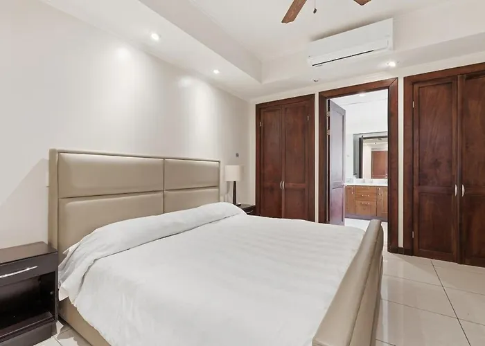 Ocean View In Apartment *